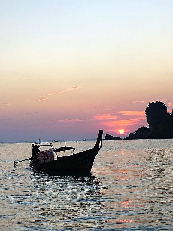 Bay Курортный комплекс 3*